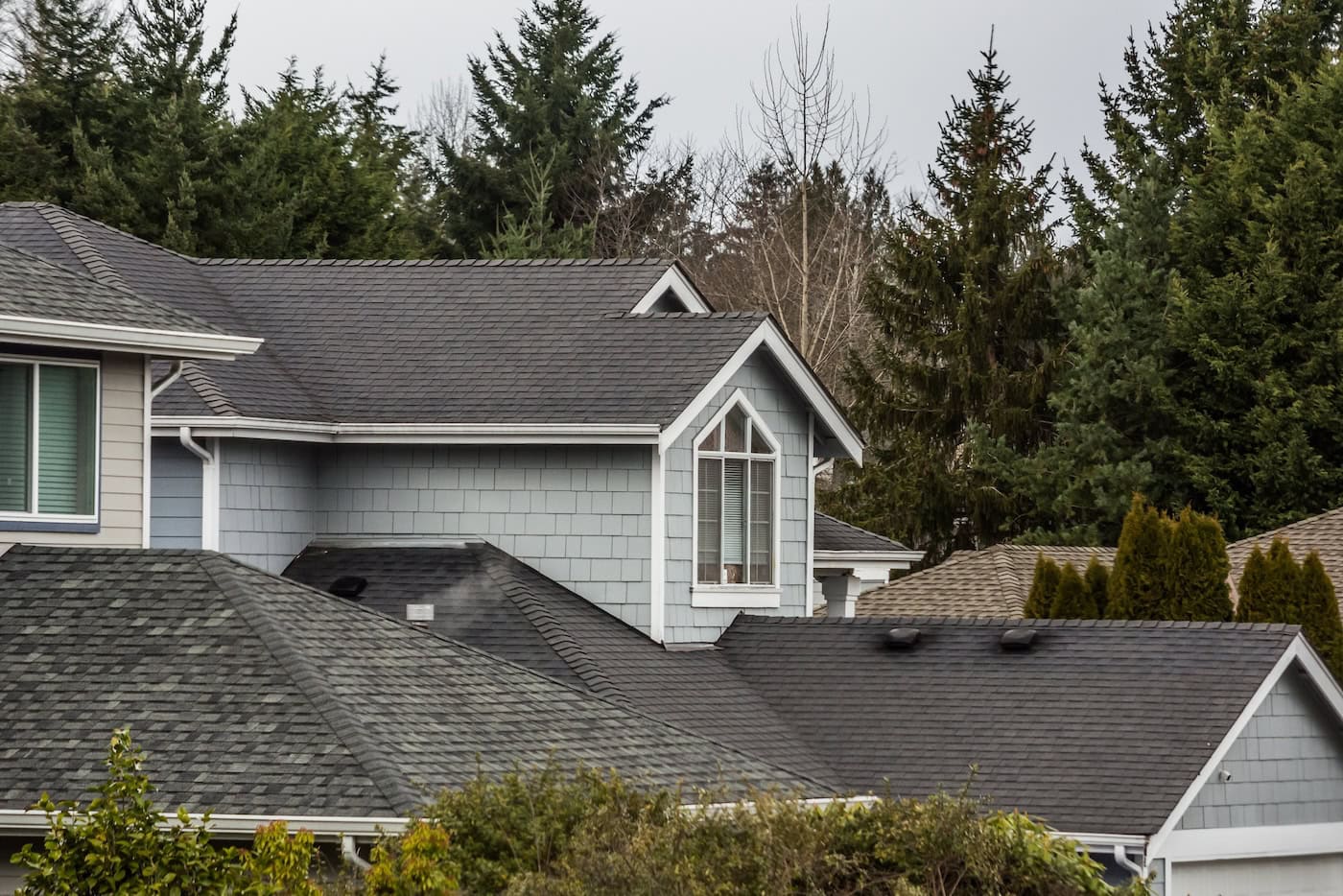 gaf vs owens corning: residential home asphalt gaf shingles